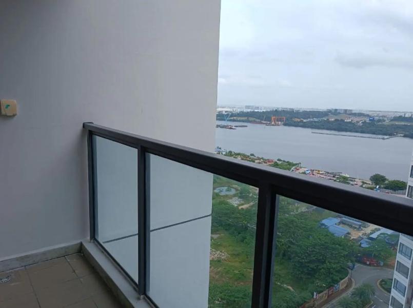 Apartemen R&f Princess Cove - Jb Causeway - Sauna - Netflix - Like Facilities *